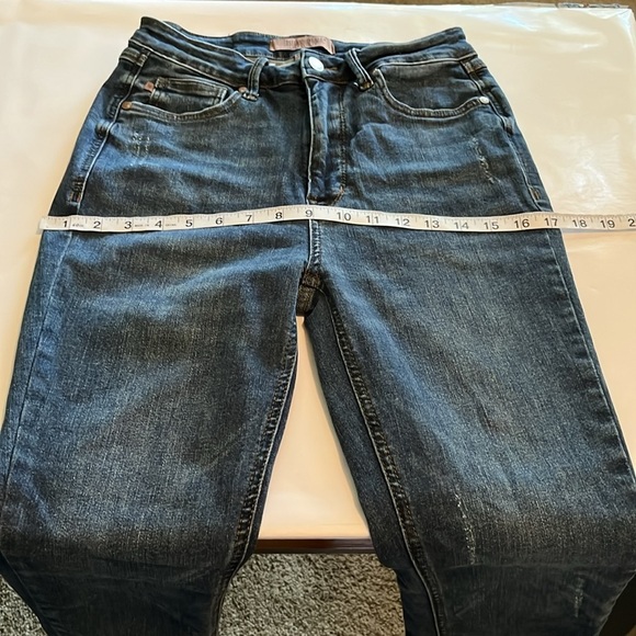 Judy Blue Skinny Fit High Rise Size 7/28 - Picture 5 of 16